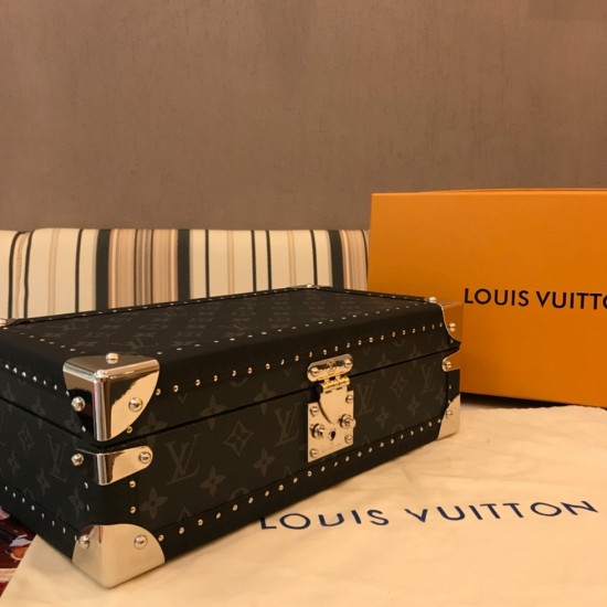 LOUIS VUITTON Case LOUIS VUITTON Case